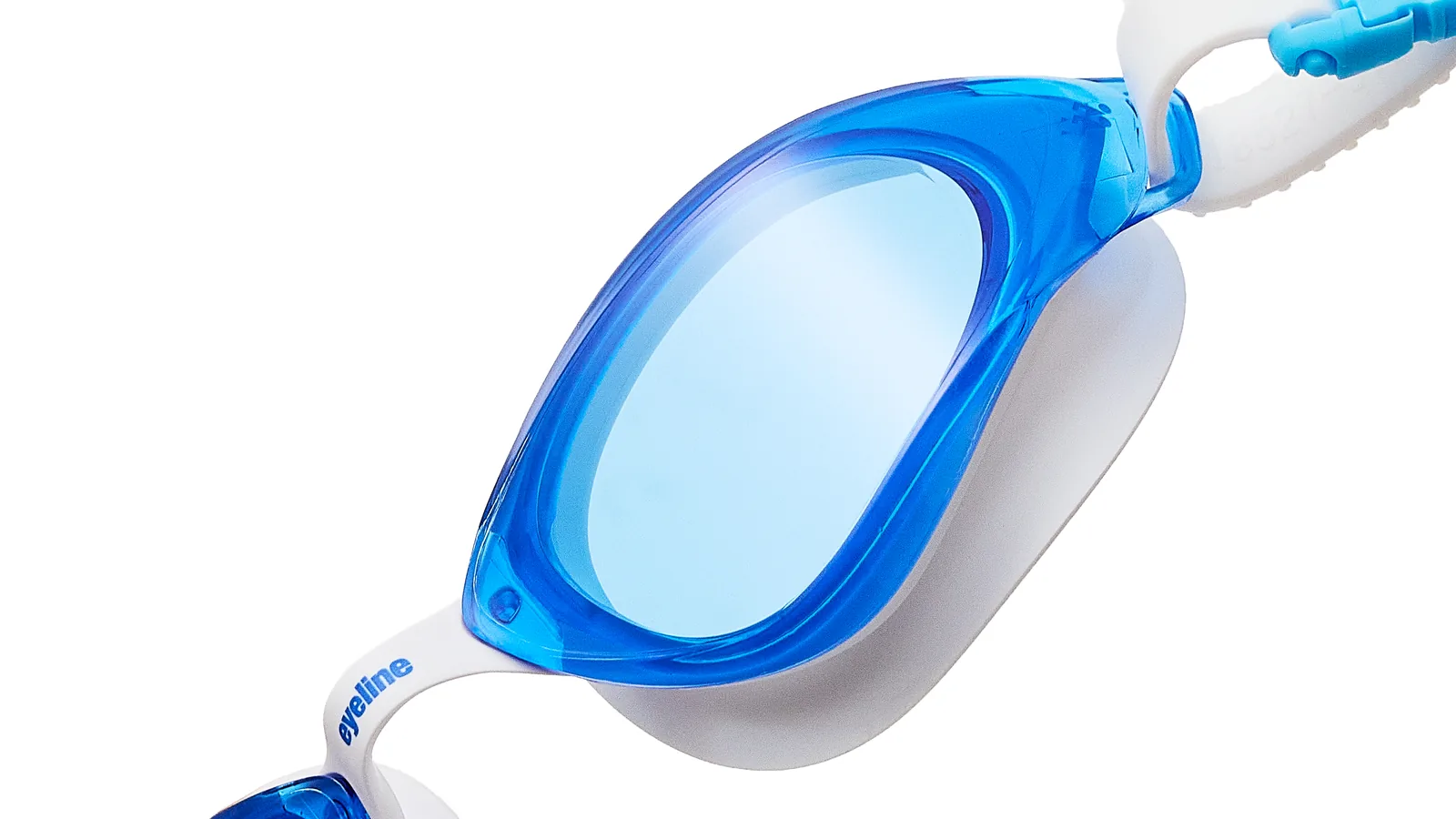 Eyeline Aquarius training swim goggle, large lens for enhanced vision design, hero 3/4 lens close-up