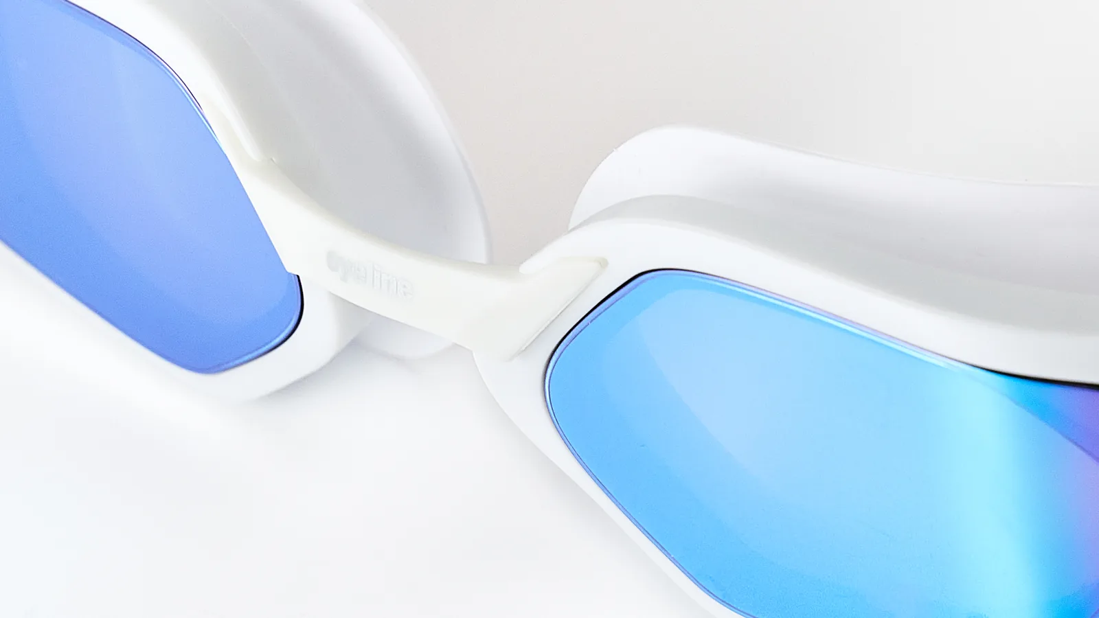 Eyeline Aquity corrective lens swim goggle nosebridge detail with 3 Nosepiece Sizes for custom fit