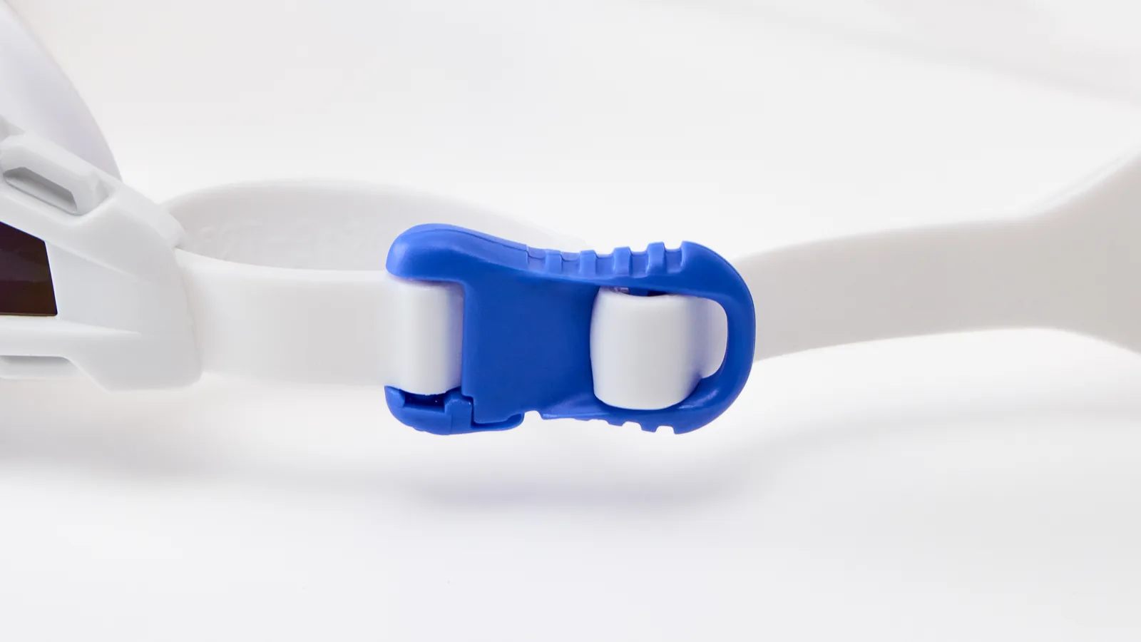 Eyeline Aquity corrective lens swim goggle, Quick-Adjust Headband System and buckle adjuster detail