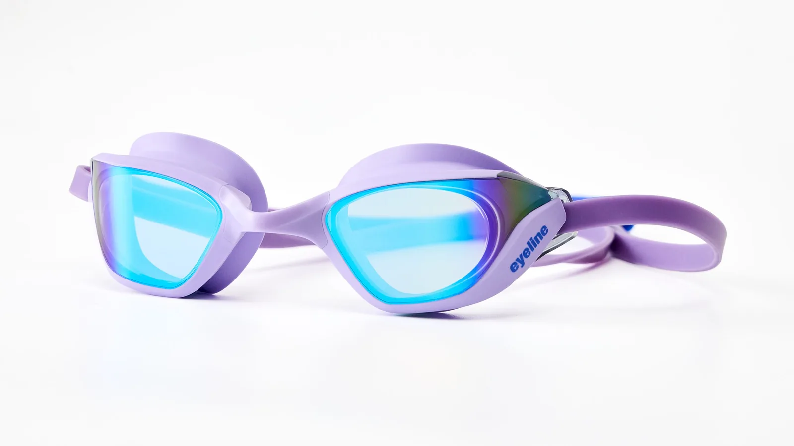 Eyeline Blade hybrid swim goggle, 3/4 angle showing L-Profile 3D Gasket