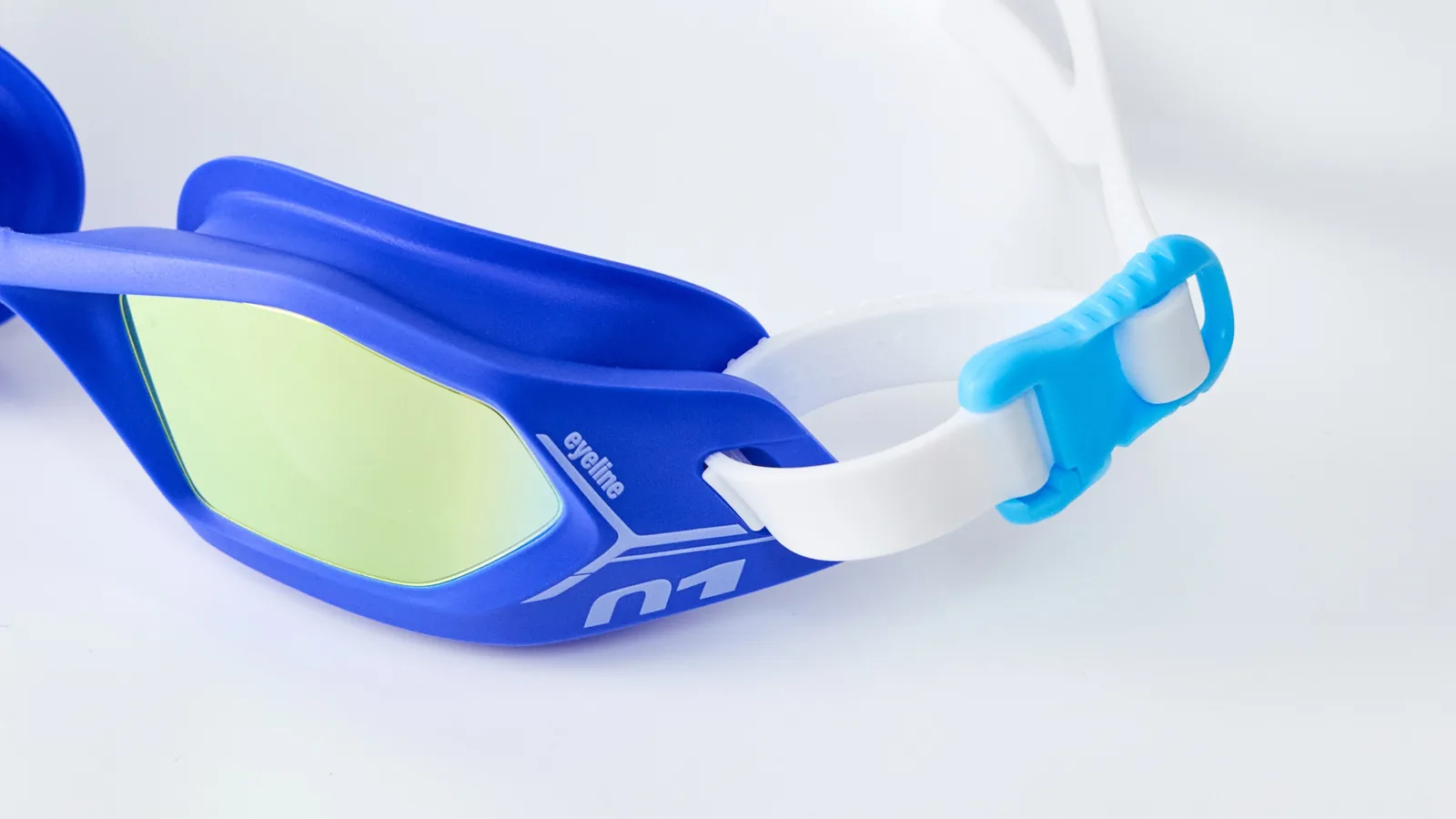 Eyeline Captain Junior junior swim goggle, avenger's swim goggle design, hero 3/4 lens close-up