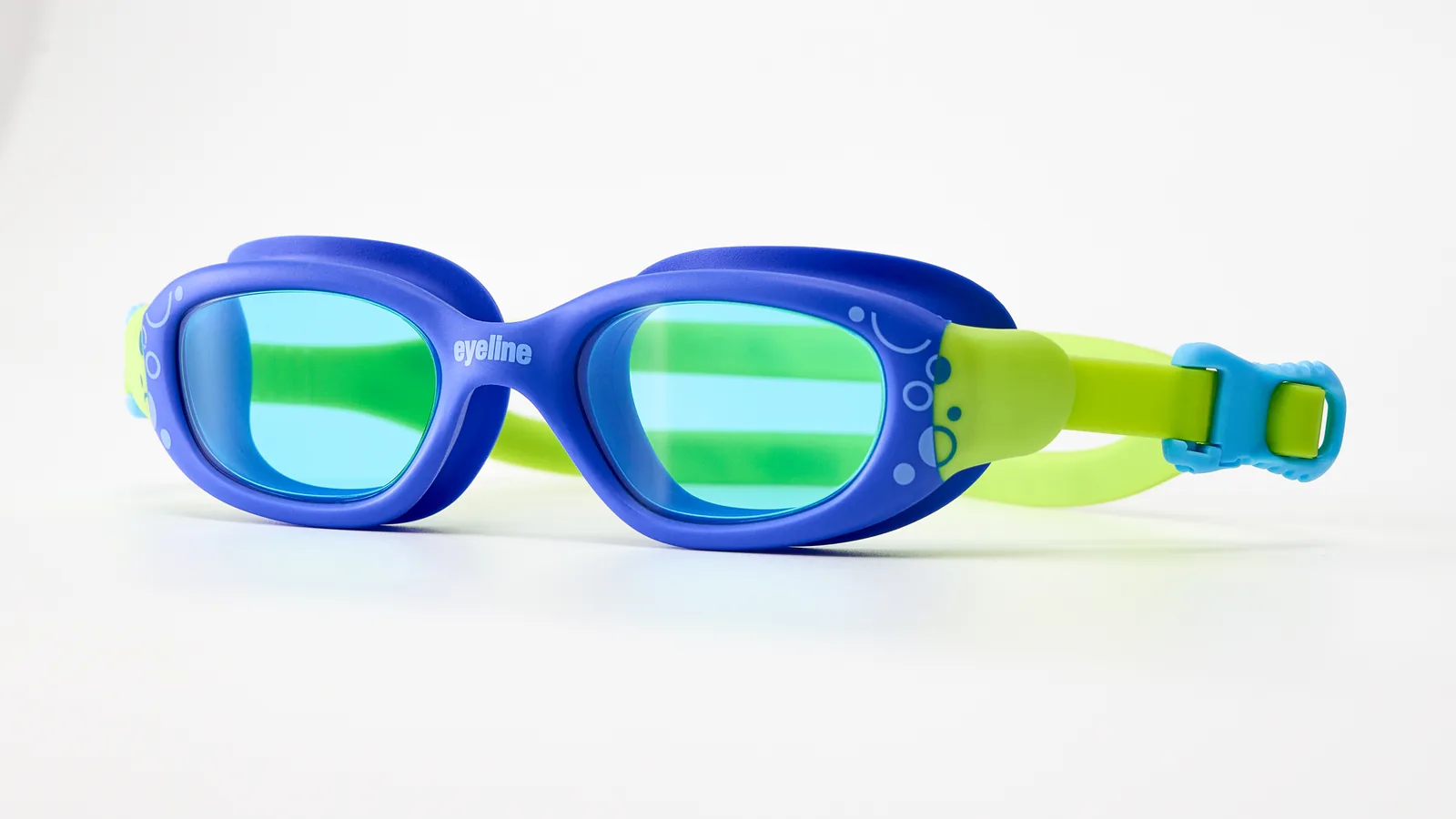 Eyeline Eve kids swim goggle, 3/4 angle showing C-Profile 3D Gasket