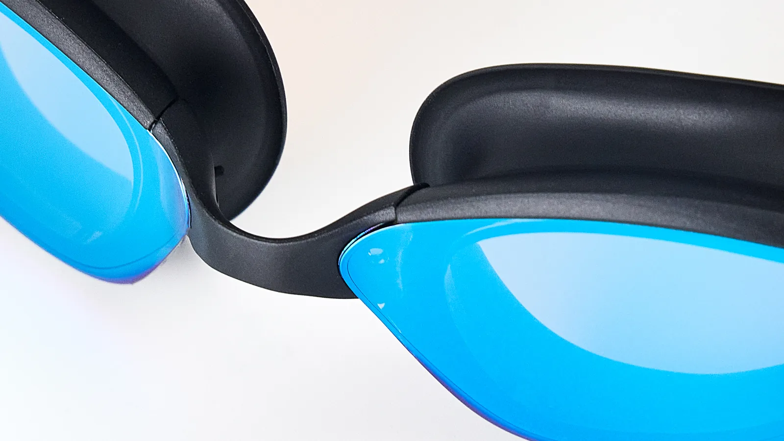 Eyeline Glide training swim goggle nosebridge detail with 3 Nosepiece Sizes for custom fit