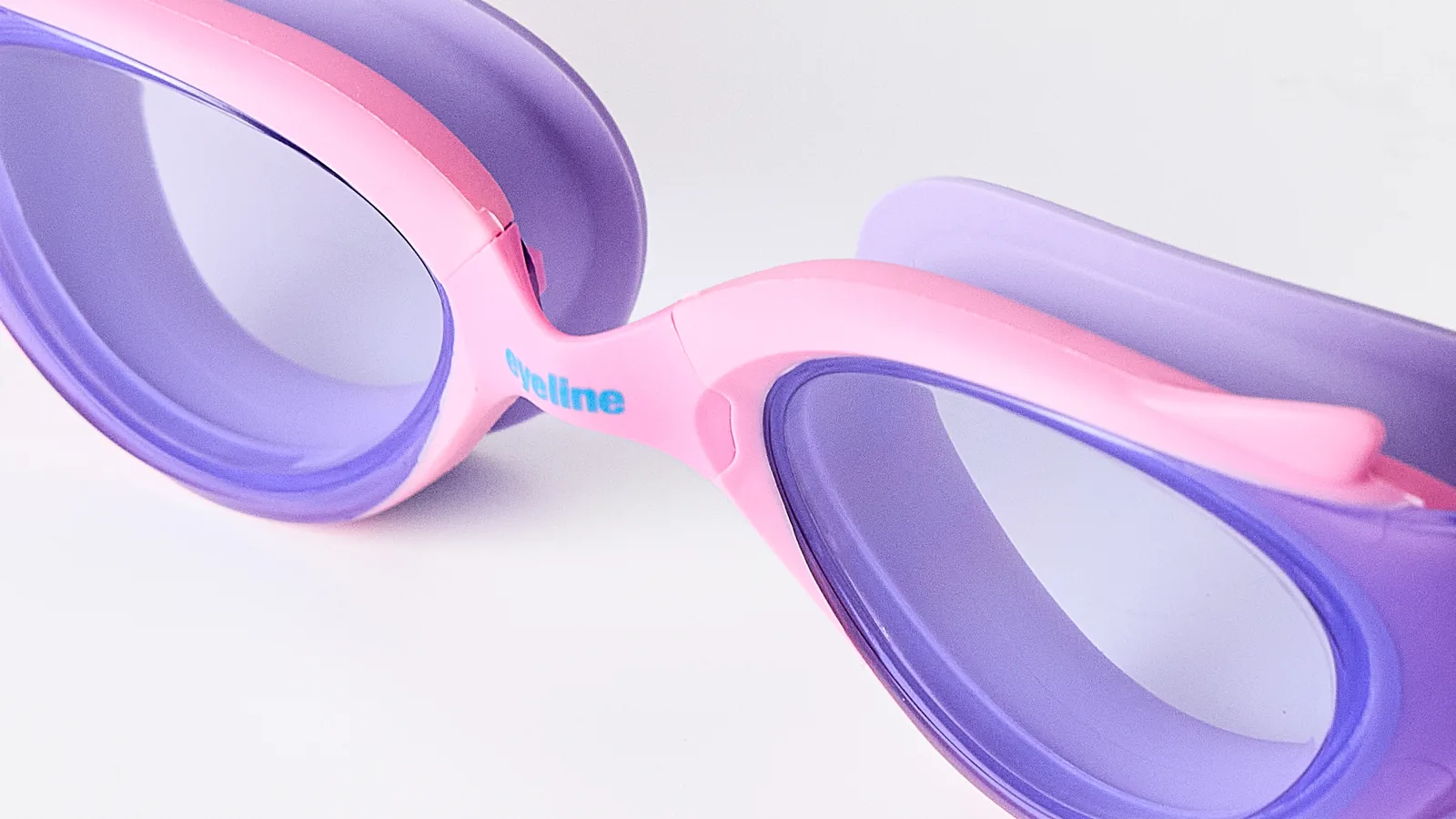 Eyeline Pico kids swim goggle nosebridge detail with 3 Nosepiece Sizes for custom fit