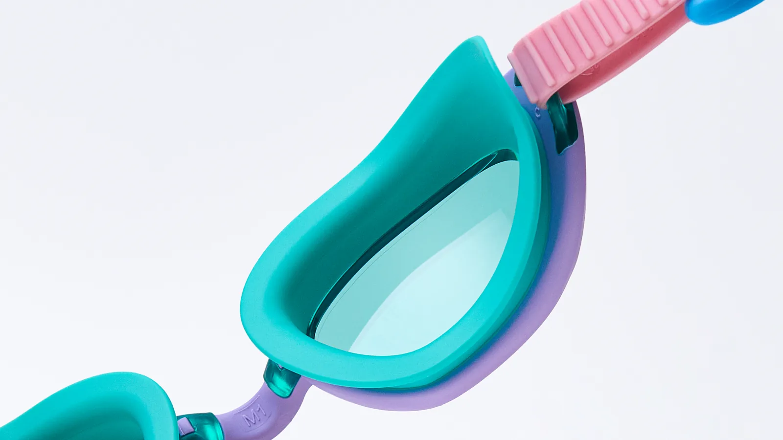 Eyeline Torrent Junior junior swim goggle, C-Profile 3D Gasket and inner lens detail