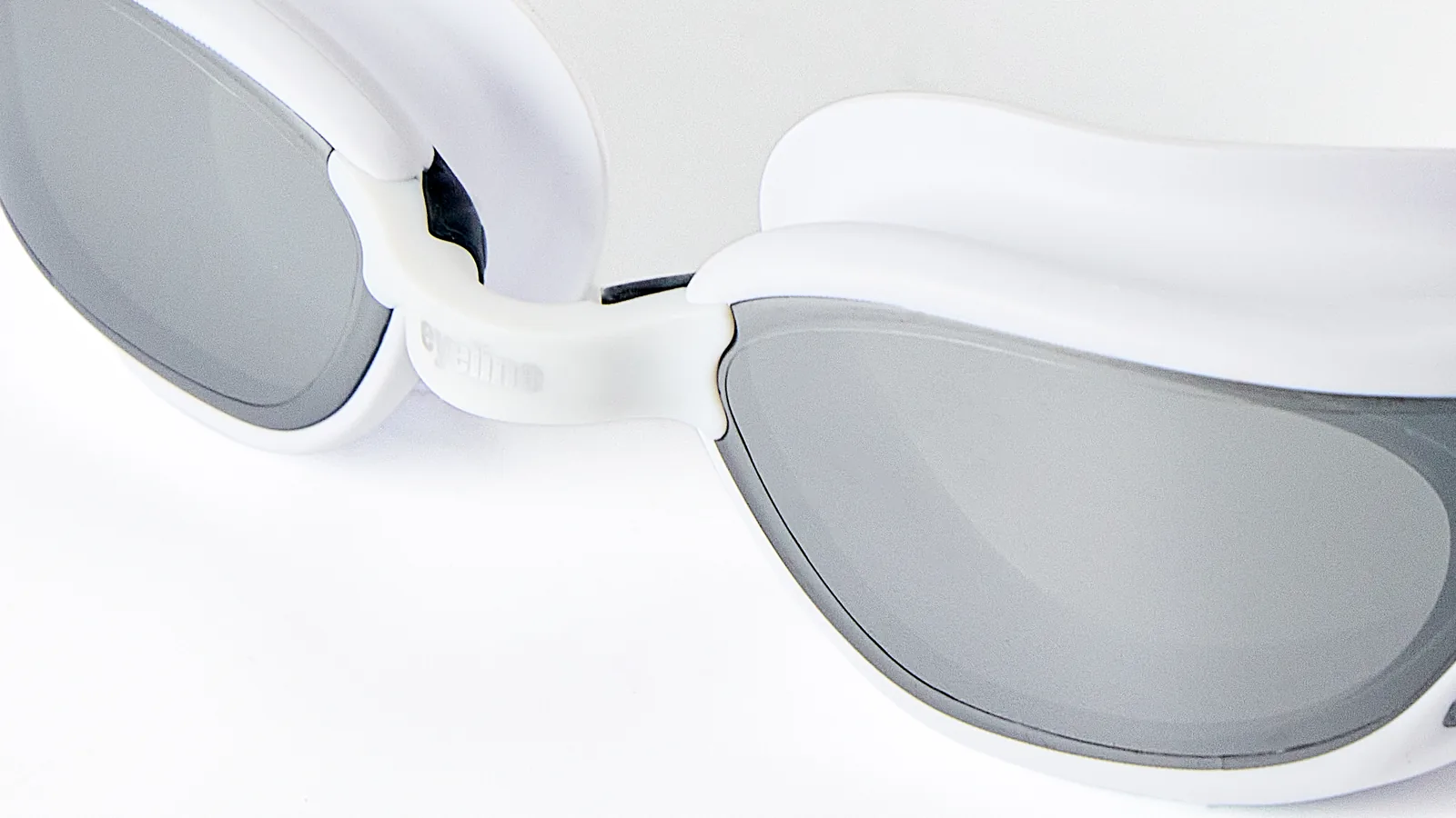 Eyeline Torrent training swim goggle nosebridge detail with 3 Nosepiece Sizes for custom fit
