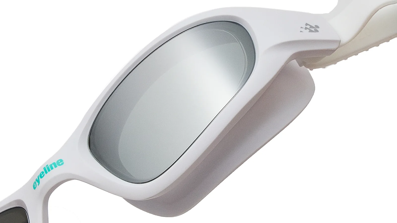 Eyeline Vida fitness swim goggle, beach casual design, hero 3/4 lens close-up