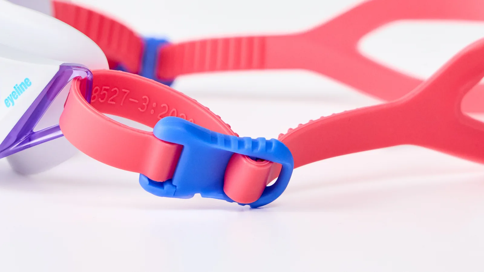Eyeline Vortex Junior junior swim goggle, Quick-Adjust Headband System and buckle adjuster detail